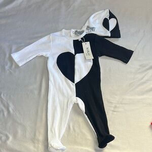 Kokao Paris - NWT Black and White onesie sleeper set